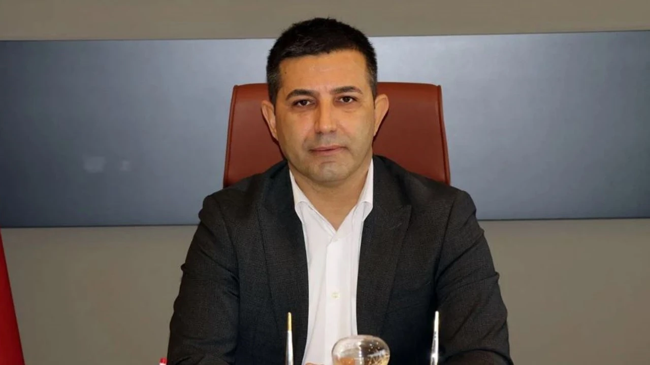 Kuşadası Belediye Başkanı &Ouml;mer G&uuml;nel tutuklandı!