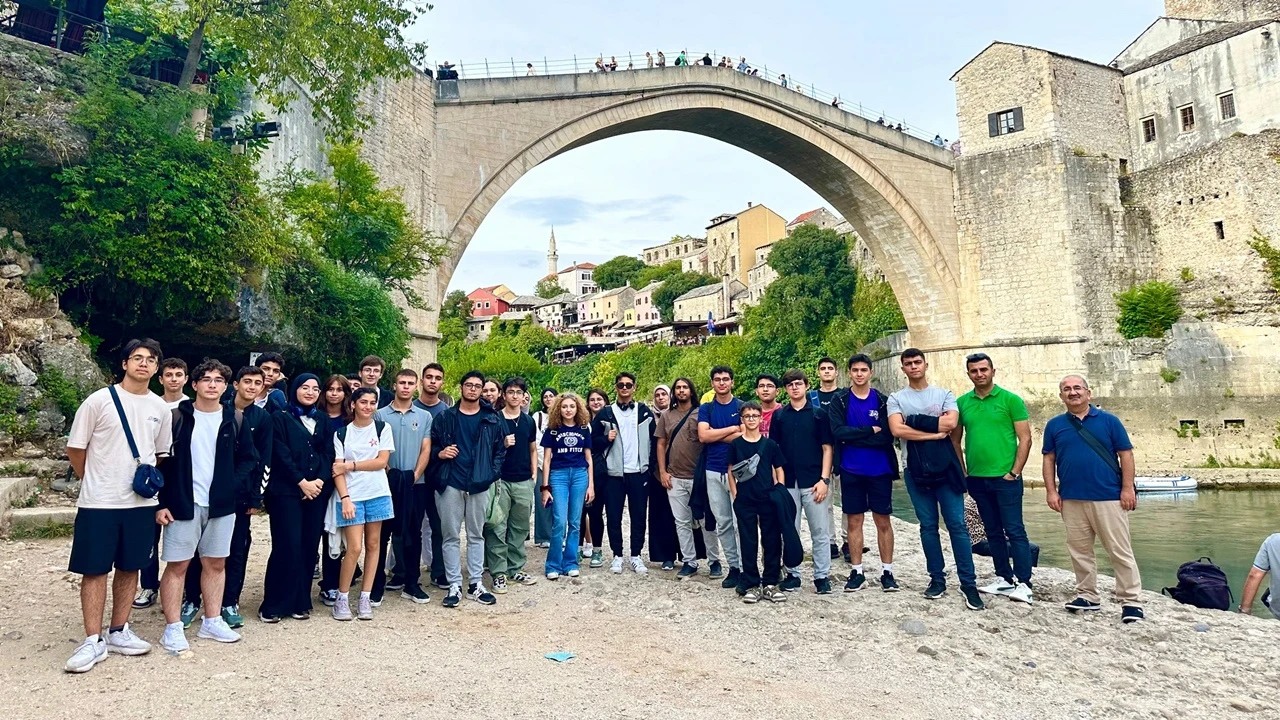 LGS şampiyonu Gaziantepli &ouml;ğrencilere Bosna Hersek gezisi