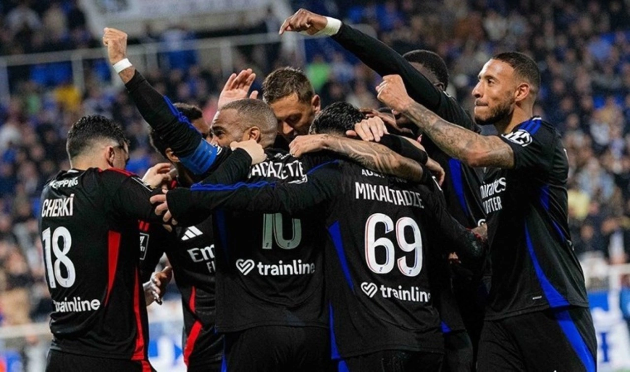 Lyon deplasmanda üç puanı üç golle aldı!