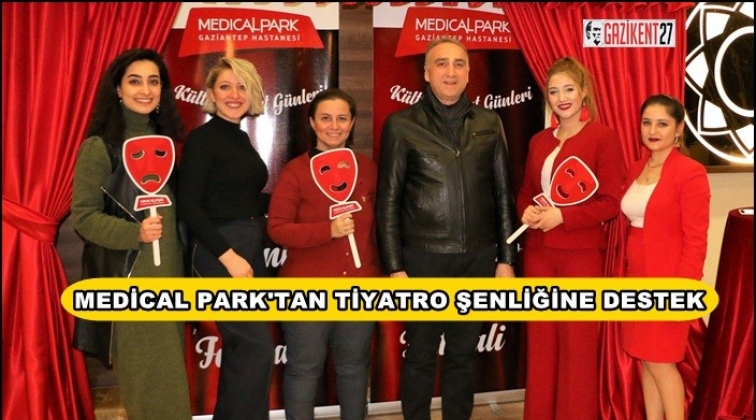 Medical Park, ünlü tiyatrocuları ağırladı