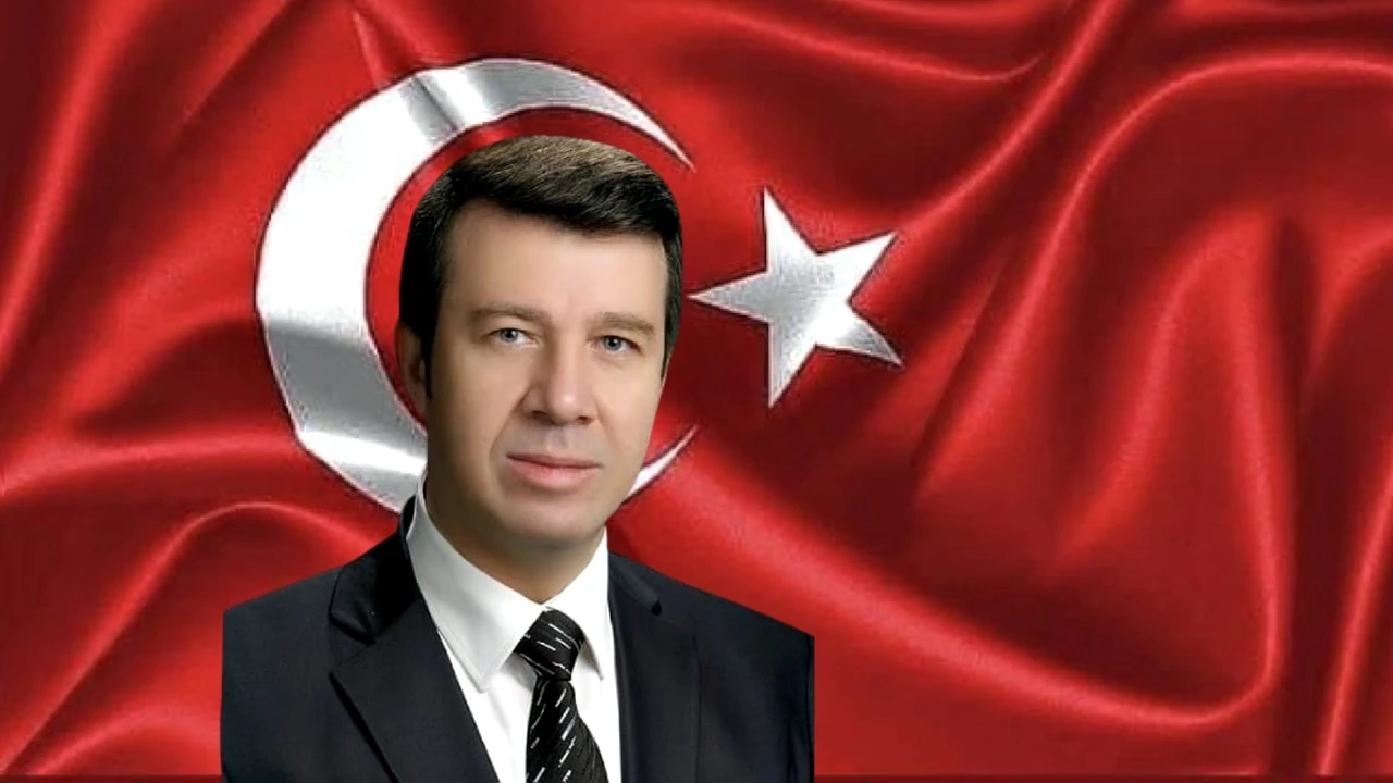 Mehmet Pamuk'tan 10 Kasım mesajı