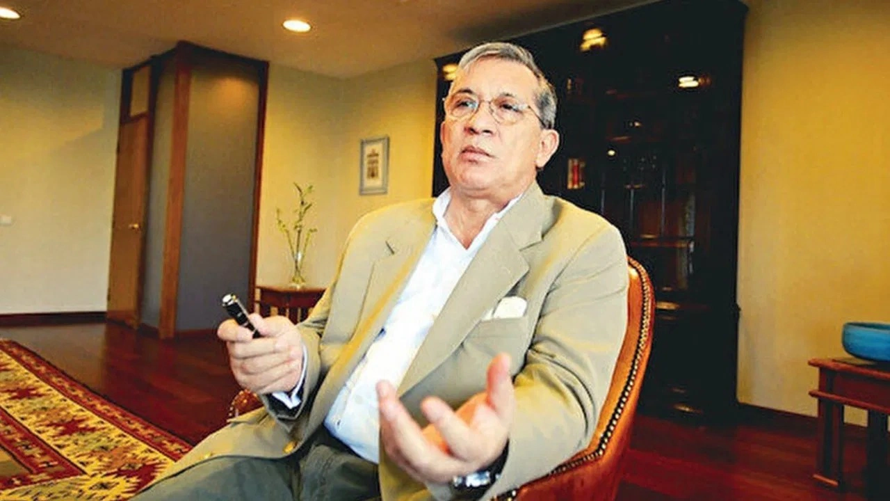 Merkez Bankası'nın eski başkanı Rüşdü Saracoğlu hayatını kaybetti