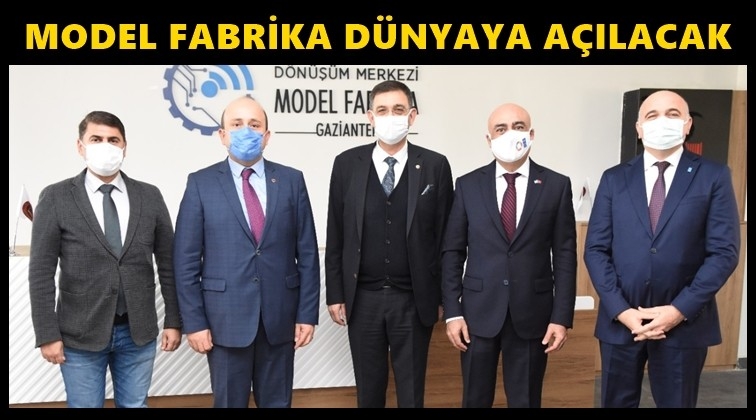 Model Fabrika'yı yerinde inceledi...