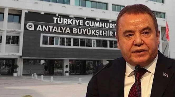 Muhittin B&ouml;cek'in bu kez de başdanışmanı g&ouml;zaltına alındı!