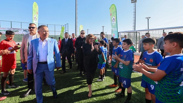 “Muhtar Cup Futbol Turnuvası” başladı