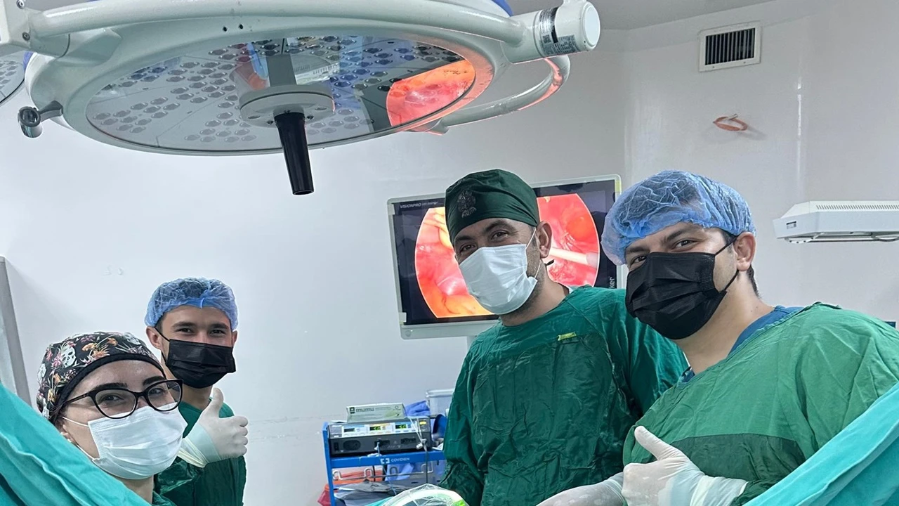 İslahiye Devlet Hastanesi&rsquo;nde bir ilk: Kapalı Y&ouml;ntemle Sarkma Ameliyatı&nbsp;