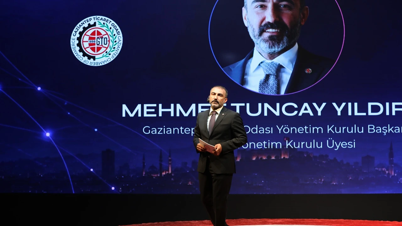 Yıldırım: Yapay zek&acirc;yı kullananlar, kullanmayanların &ouml;n&uuml;ne ge&ccedil;ecek