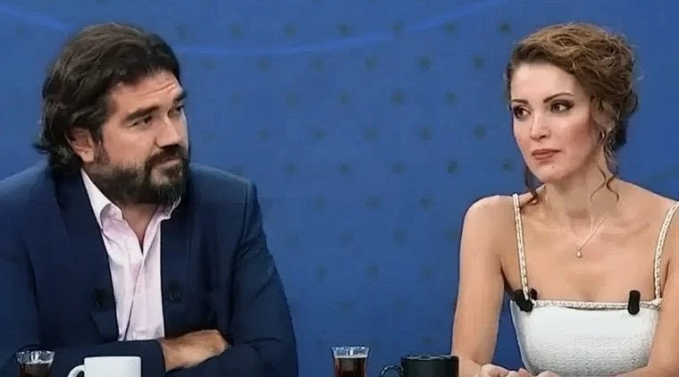 Nagehan Al&ccedil;ı'dan 'Rasim Ozan K&uuml;tahyalı' a&ccedil;ıklaması: &Ccedil;ok alacağım var!