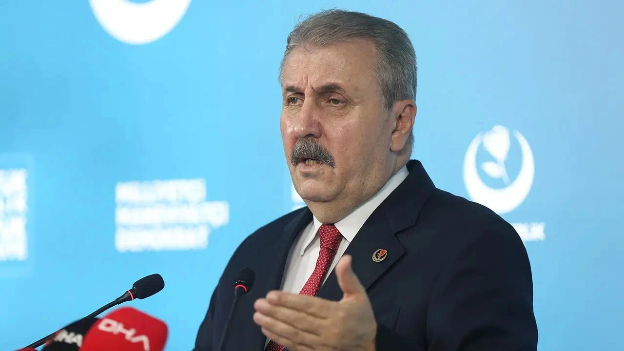 O kulübün isim değişikliği gündemde: Cumhur İttifakı'nın küçük ortağını da kızdırdı