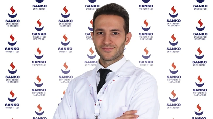 Opr. Dr. Ahmet Tüfekçi, Sanko Üniversitesi Hastanesi’nde 