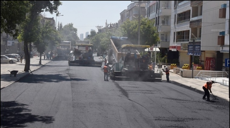 Ordu Caddesi'ne yeni asfalt...