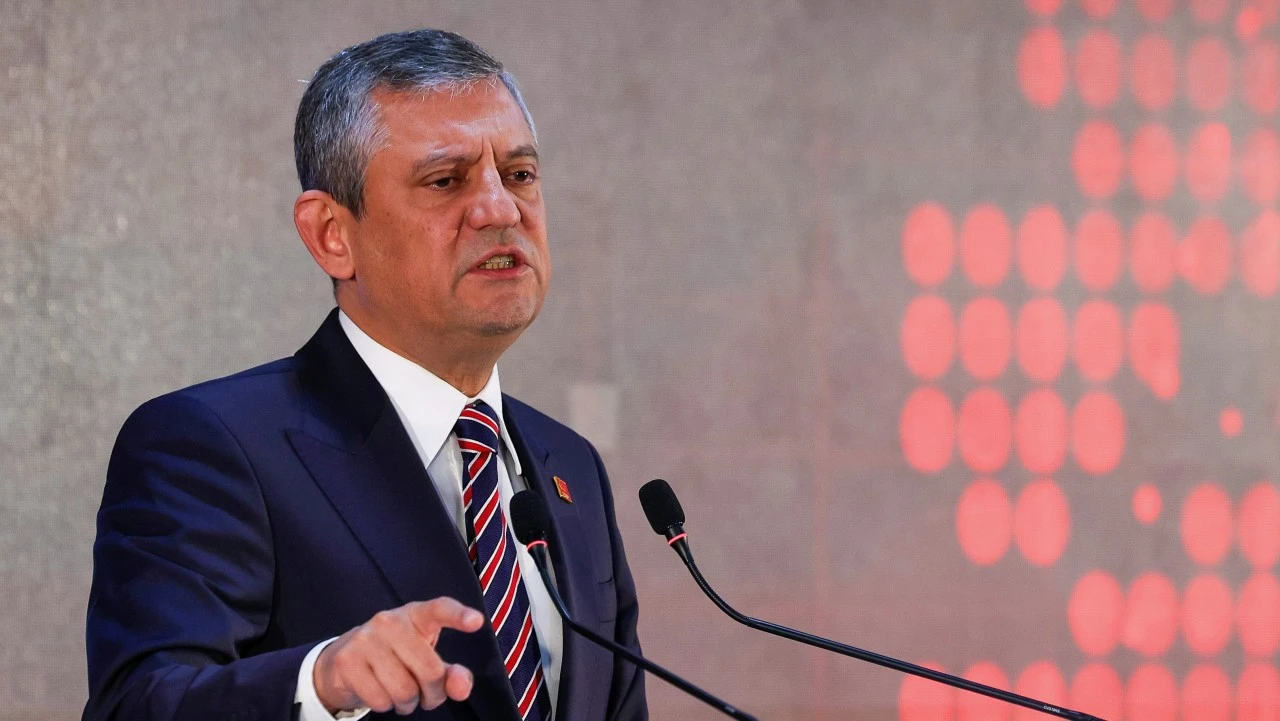&Ouml;zg&uuml;r &Ouml;zel: T&uuml;rkiye'nin d&ouml;rt bir yanında baskı ve saldırı altındayız!