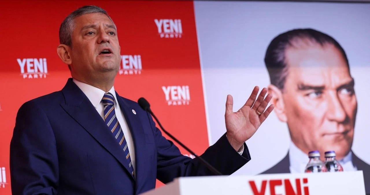 &Ouml;zg&uuml;r &Ouml;zel: Asrın soygununun maliyeti 90 milyar dolar!