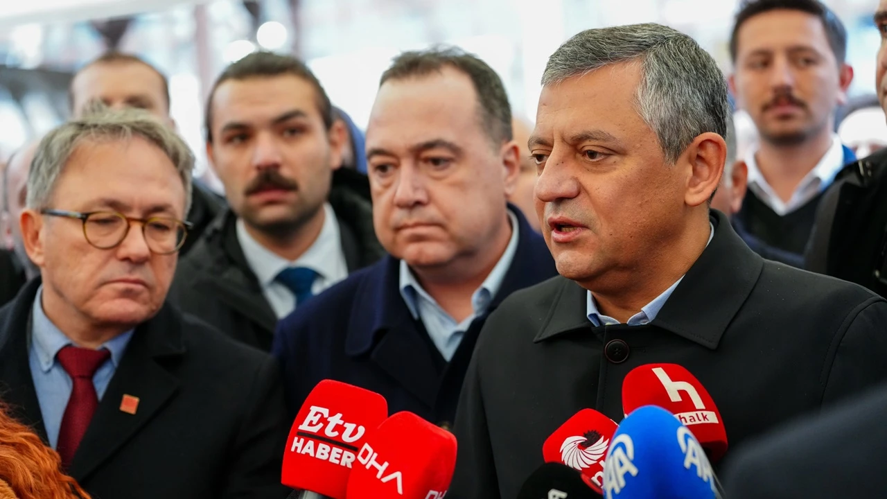 &Ouml;zg&uuml;r &Ouml;zel: Biz iddialarımızın arkasındayız...