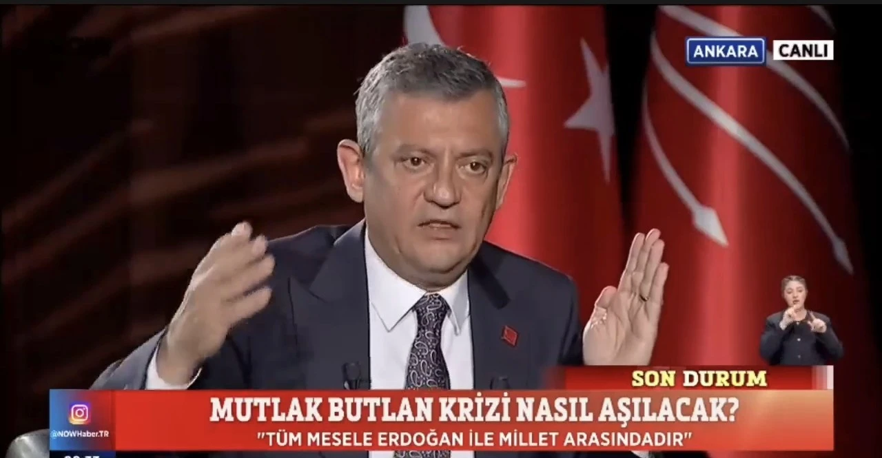 &Ouml;zg&uuml;r &Ouml;zel: CHP bug&uuml;n AKP'nin işgali altındadır!