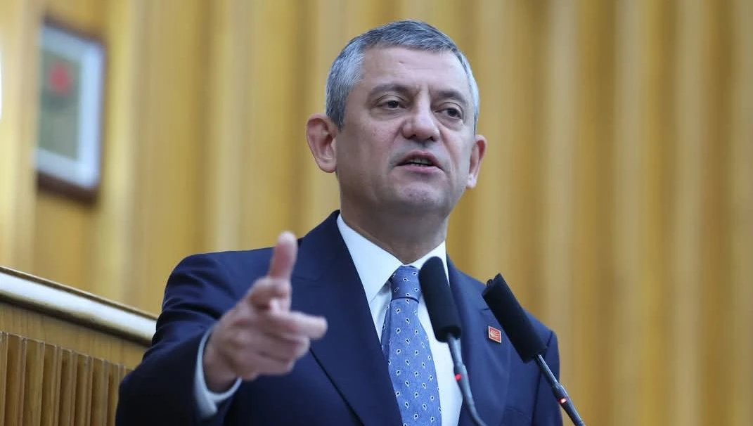 Özgür Özel'den Erdoğan'a: Hiç kusura bakmasın, o devir kapandı!
