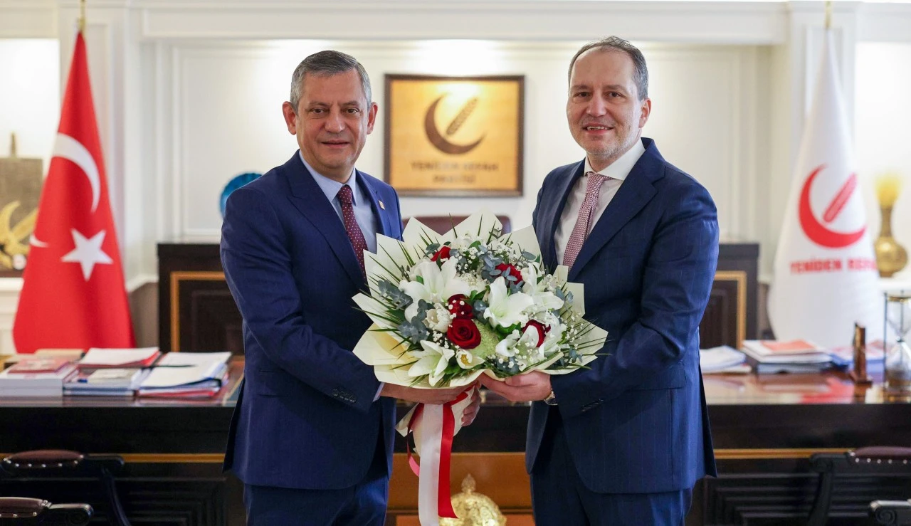 &Ouml;zg&uuml;r &Ouml;zel'den Fatih Erbakan'a ziyaret 