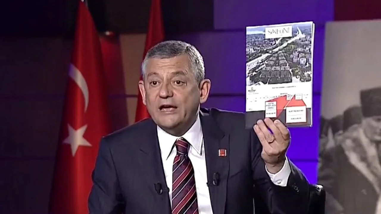 &Ouml;zg&uuml;r &Ouml;zel&rsquo;den flaş Akın G&uuml;rlek iddiası