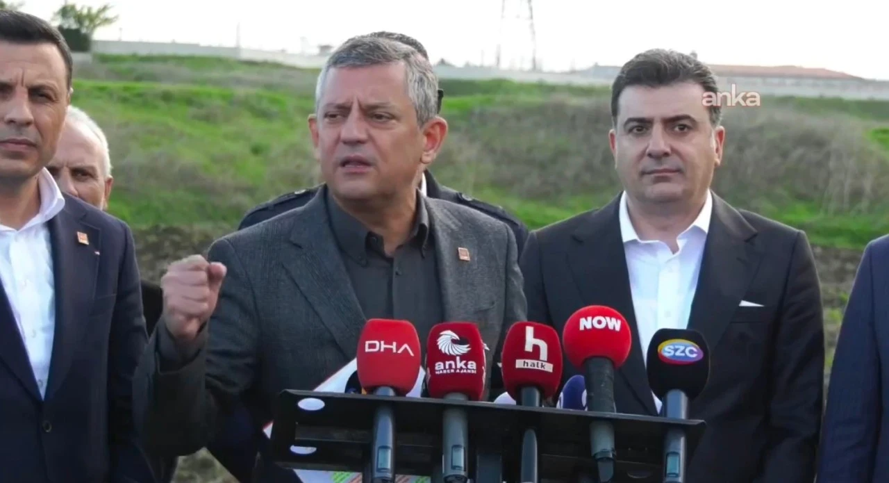 Özgür Özel: İftiracıların iftiracı olmaya zorlandıkları noktada bir iki delilimsi şey var...