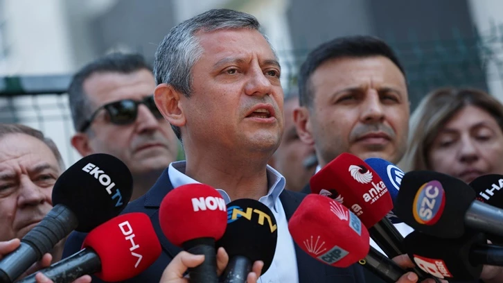 Özgür Özel'den ilk açıklama: Bir süredir tehditler alıyoruz!