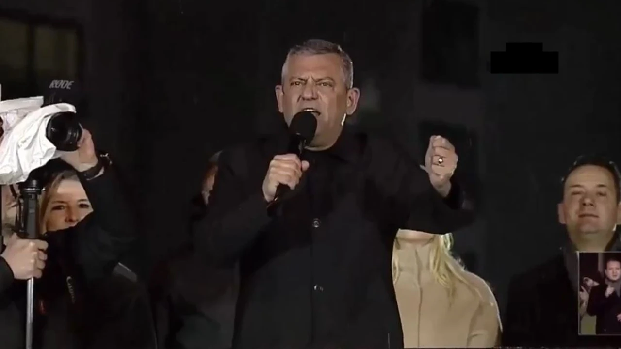 &Ouml;zg&uuml;r &Ouml;zel'den 'İmamoğlu' uyarısı: Beceriksizliğin y&uuml;z&uuml;nden kimse ilave 3 ay yatmayacak!