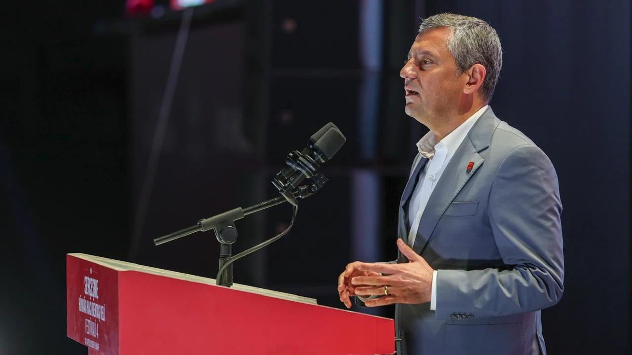 Özgür Özel: Gecenin en karanlık anı, şafak sökmeye en yakın andır!