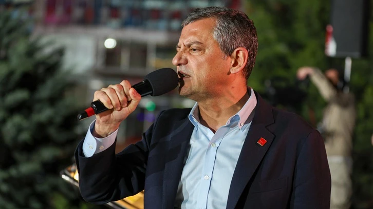 Özgür Özel: Ekilir ekin geliriz, ezilir un geliriz, bir gider bin Ekrem geliriz!