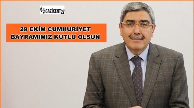 &Ouml;zke&ccedil;eci'den, 29 Ekim Cumhuriyet Bayramı mesajı