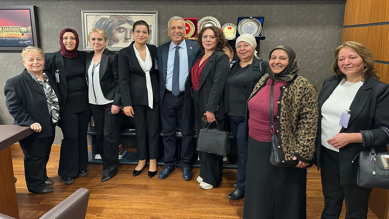 Öztürkmen’den Dünya Kadın Hakları Günü mesajı