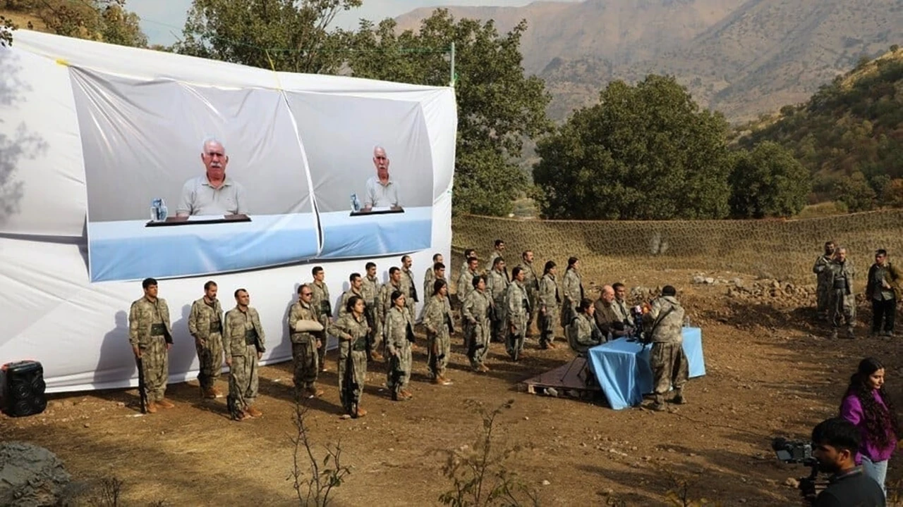 PKK'dan açıklama: Türkiye'den tüm güçlerimizi çekiyoruz!