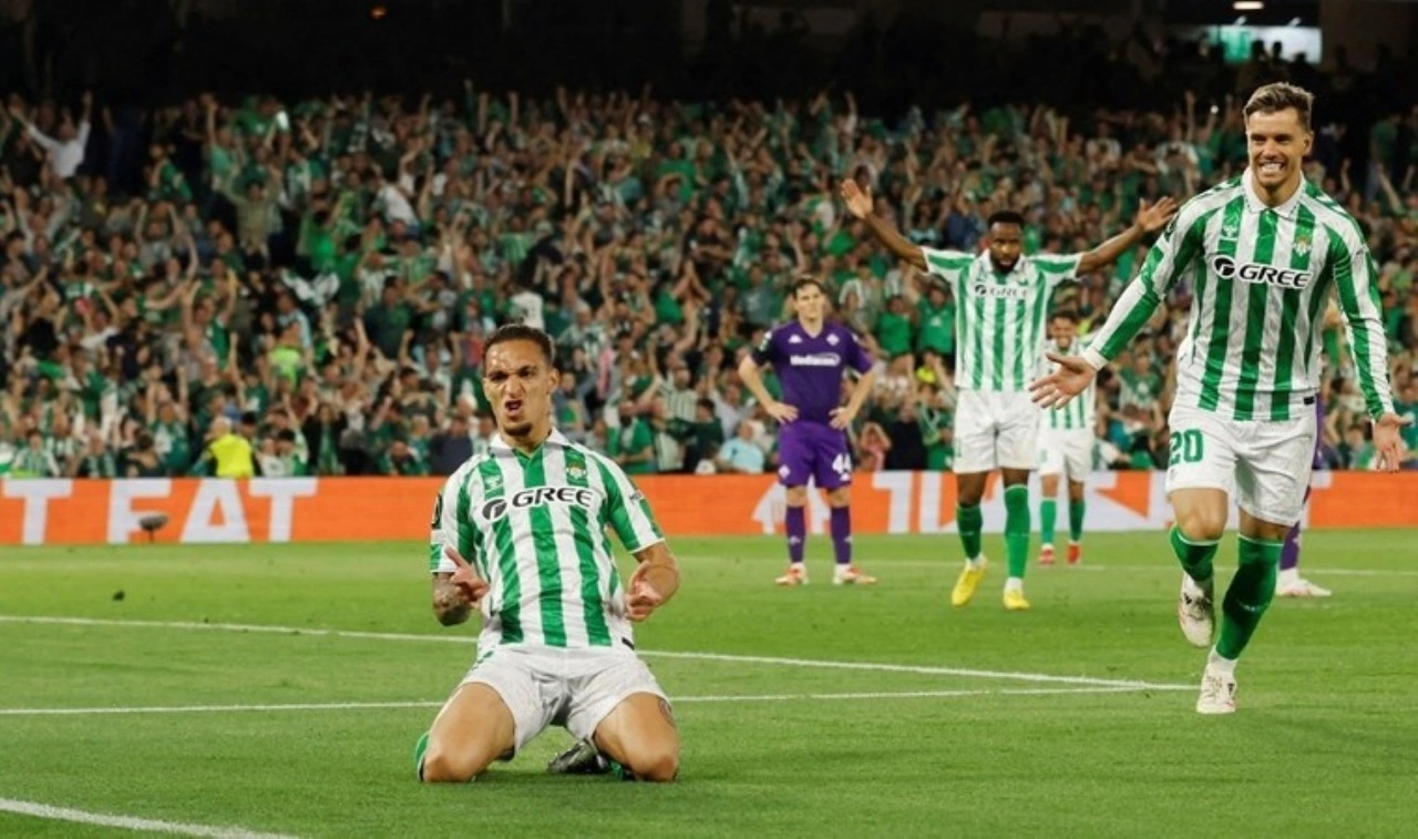 Real Betis, Fiorentina karşısında tek farkla kazandı!