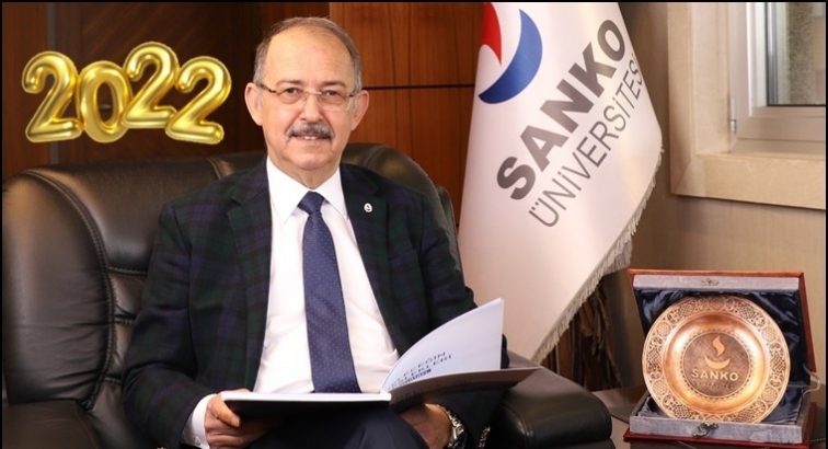 Rektör Güner Dağlı'dan 2022 mesajı...