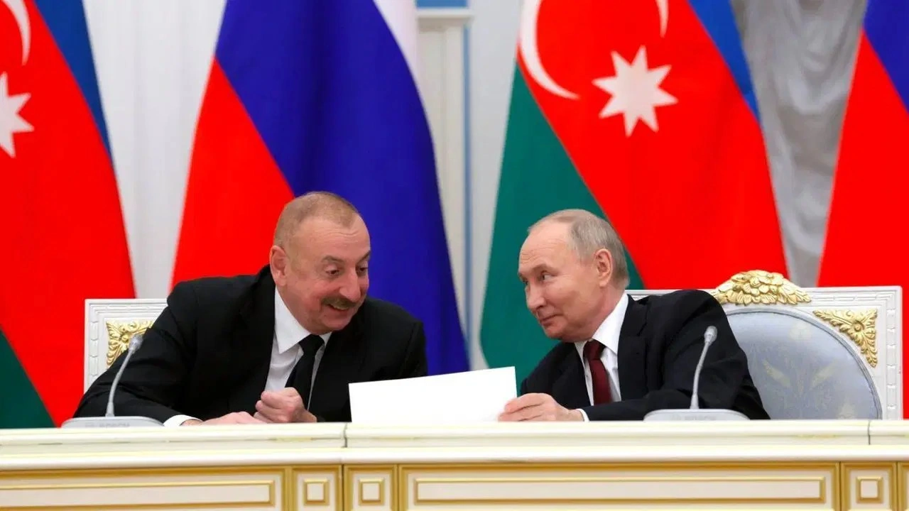 Rusya-Azerbaycan arasında tansiyon yükseliyor: Kültürel ilişkiler dondu, ziyaret iptal edildi