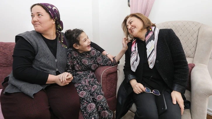 Şahin'den doğalgaz yardımı alan ailelere ziyaret
