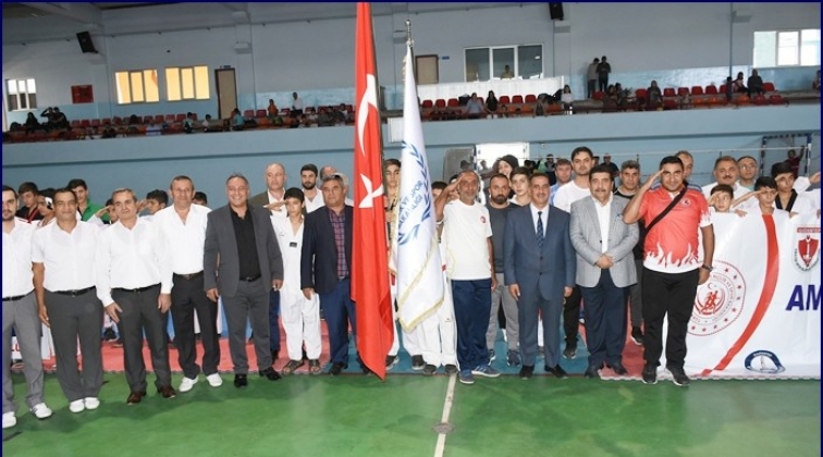 Şahinbey amatör sporun yanında