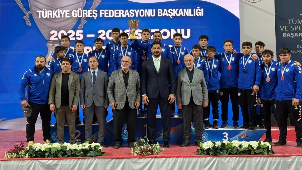 Şahinbey Belediye Spor Türkiye ikincisi oldu