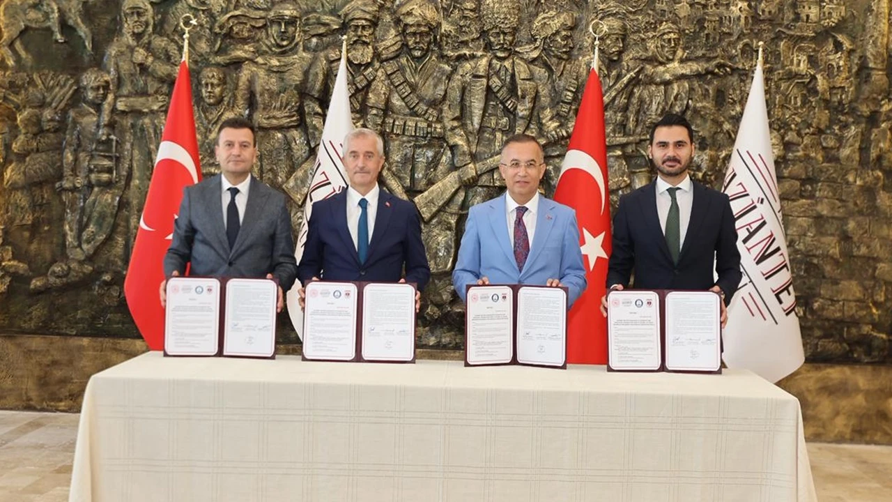 Şahinbey Belediyesi futbol protokolu imzaladı