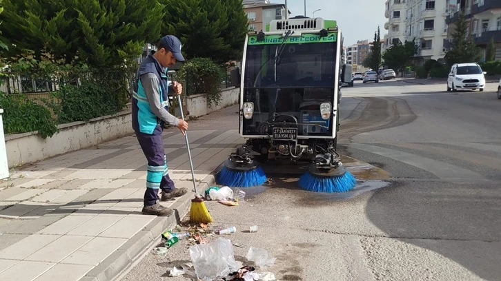 Şahinbey'de 24 saat esasına göre temizlik çalışmaları