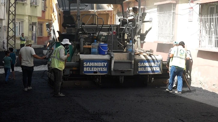 Şahinbey'de asfalt çalışmaları devam ediyor