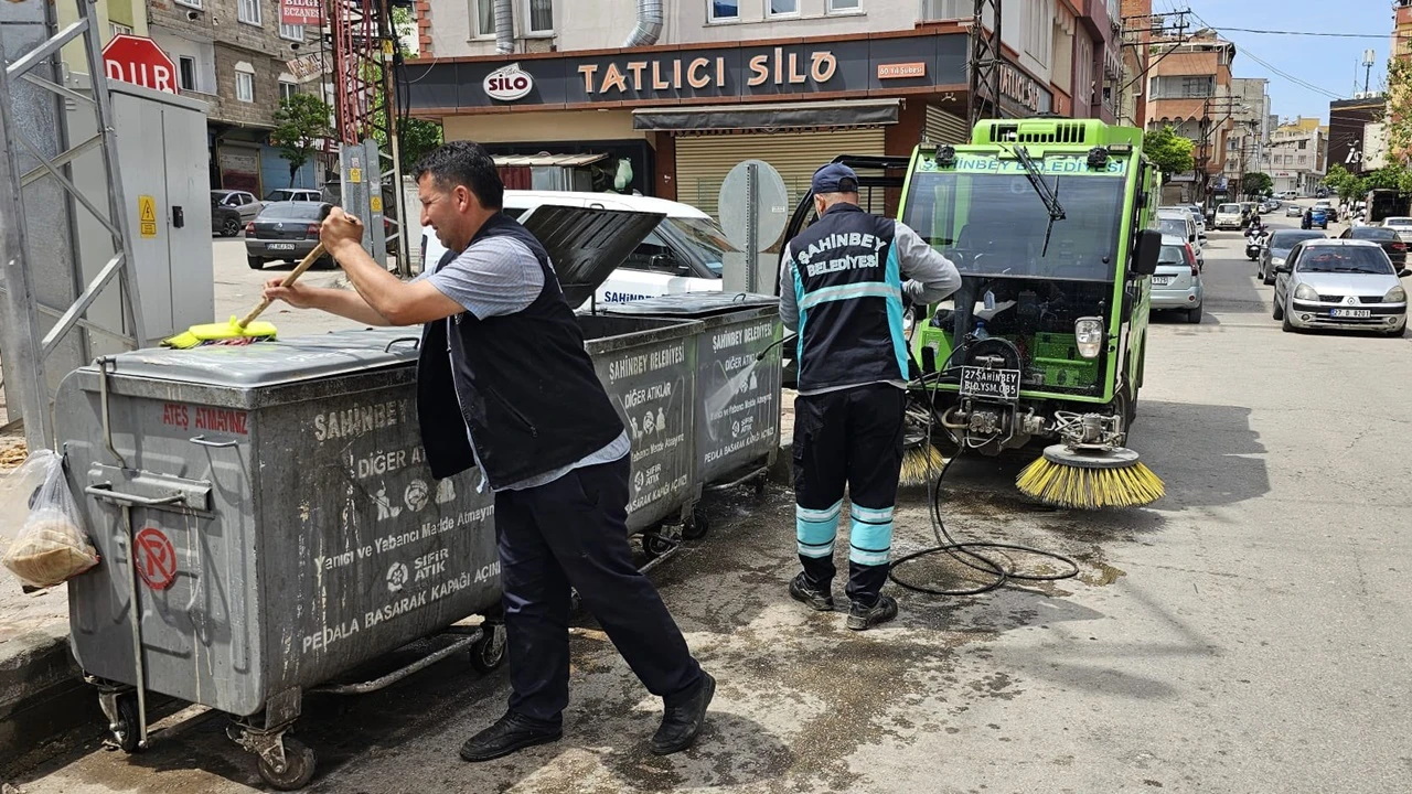 Şahinbey'de Kurban Bayramı boyunca temizlik mesaisi