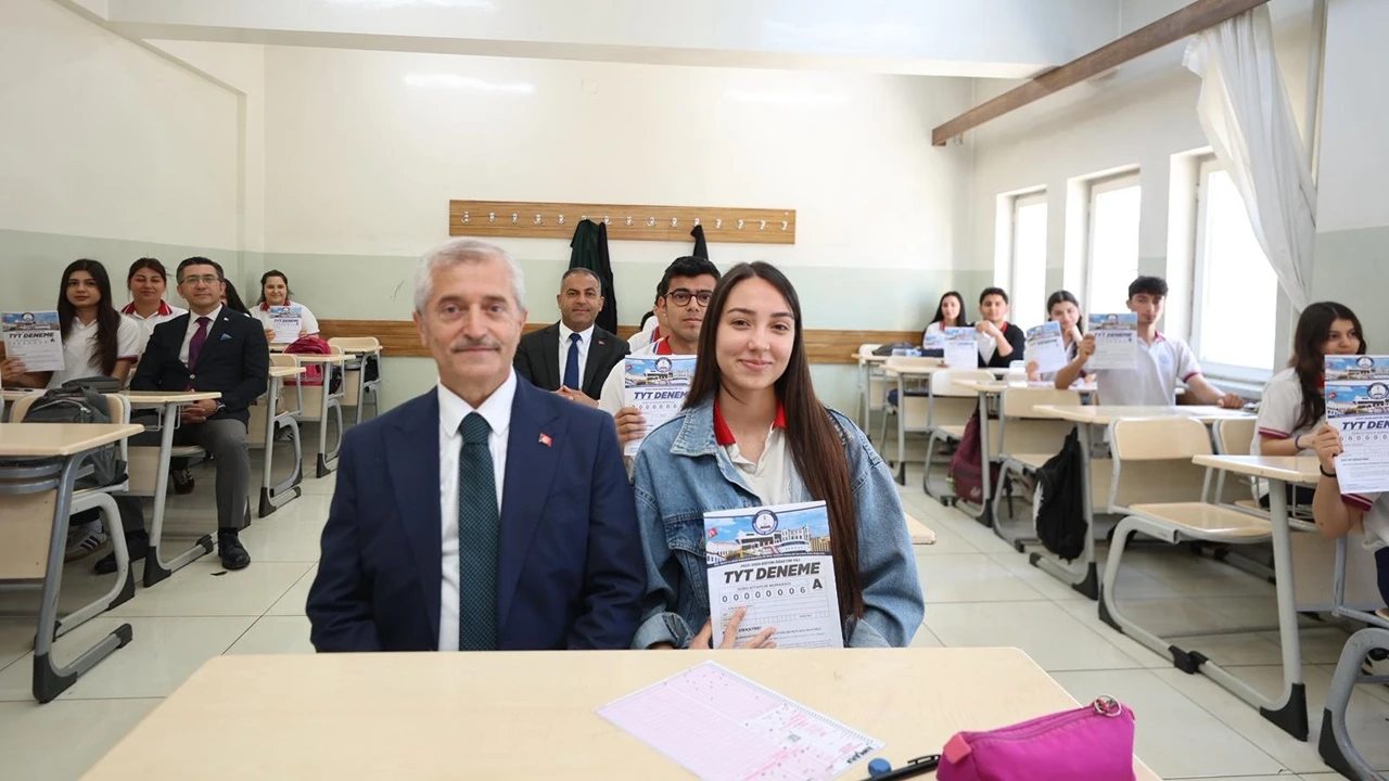 Şahinbey'den &ouml;ğrencilere sınav desteği
