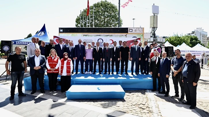 Şahinbey'in kan bağışı kampanyasına yoğun ilgi 