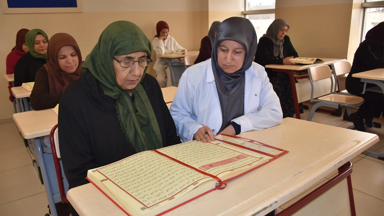 Şahinbey'in Kur&rsquo;an kursu ilgi g&ouml;r&uuml;yor