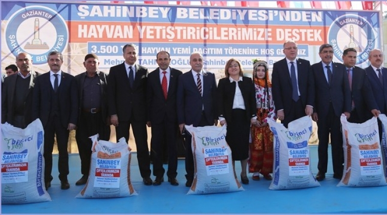 Şahinbey'den 3 bin 500 ton hayvan yemi