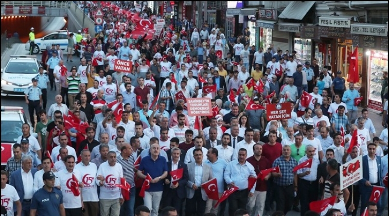 Şahinbey'den kortej y&uuml;r&uuml;y&uuml;ş&uuml;