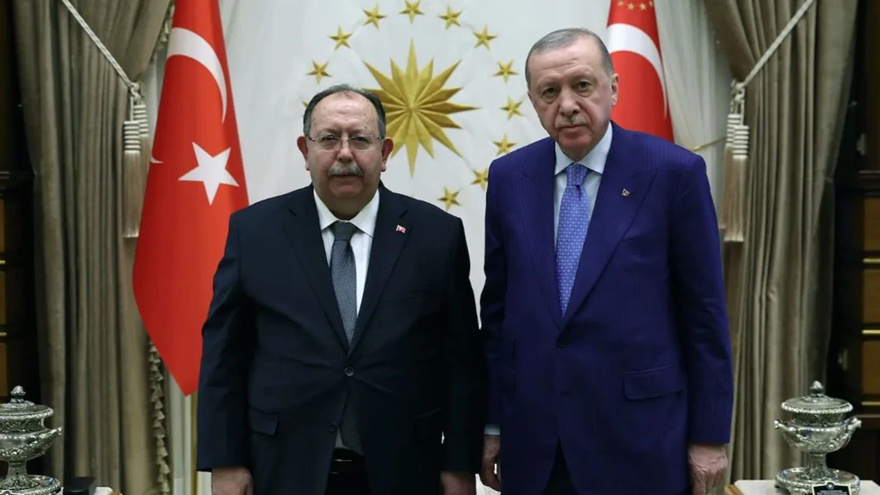 Saray'da s&uuml;rpriz g&ouml;r&uuml;şme: Erdoğan, YSK Başkanı Ahmet Yener'i kabul etti