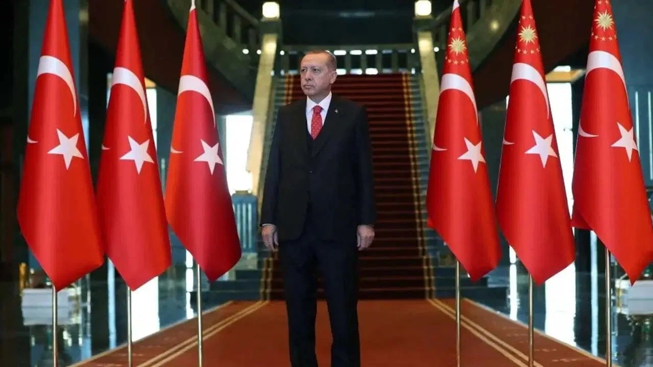 Saray'dan Erdoğan'ın adaylığına formül: Erken seçim tarihi verdi