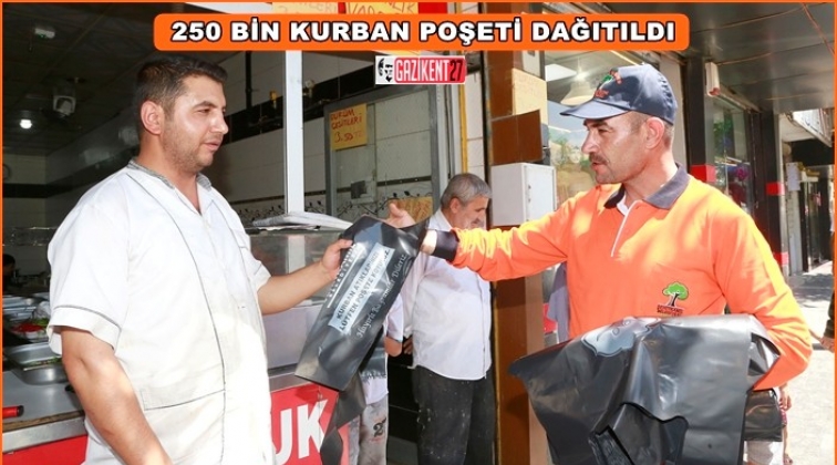 Şehitkamil, 250 bin kurban poşeti dağıttı