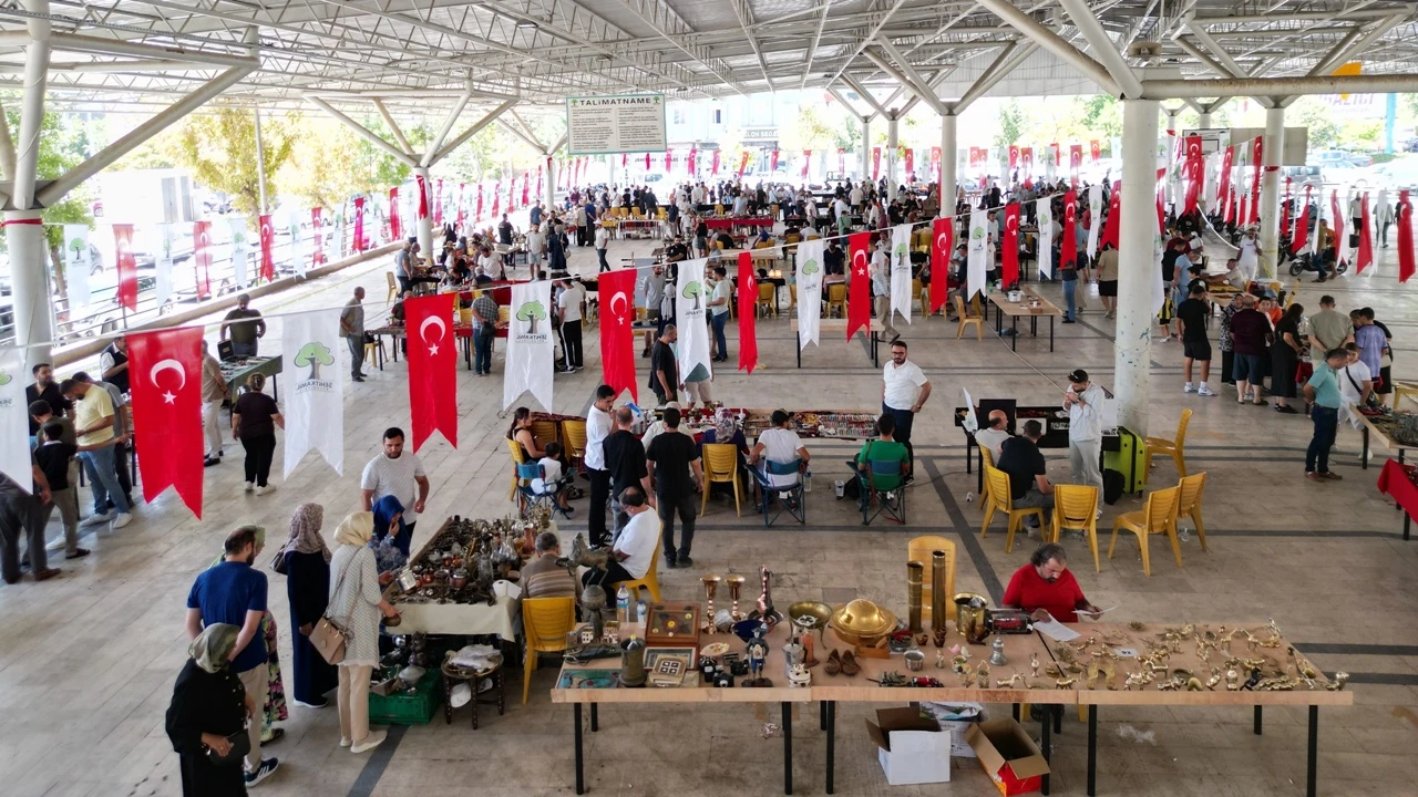 Şehitkamil Antika Pazarı ikinci kez kapılarını açıyor