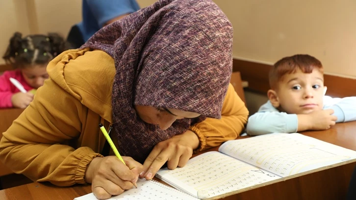 Şehitkamil'de okuma-yazma kursları başladı